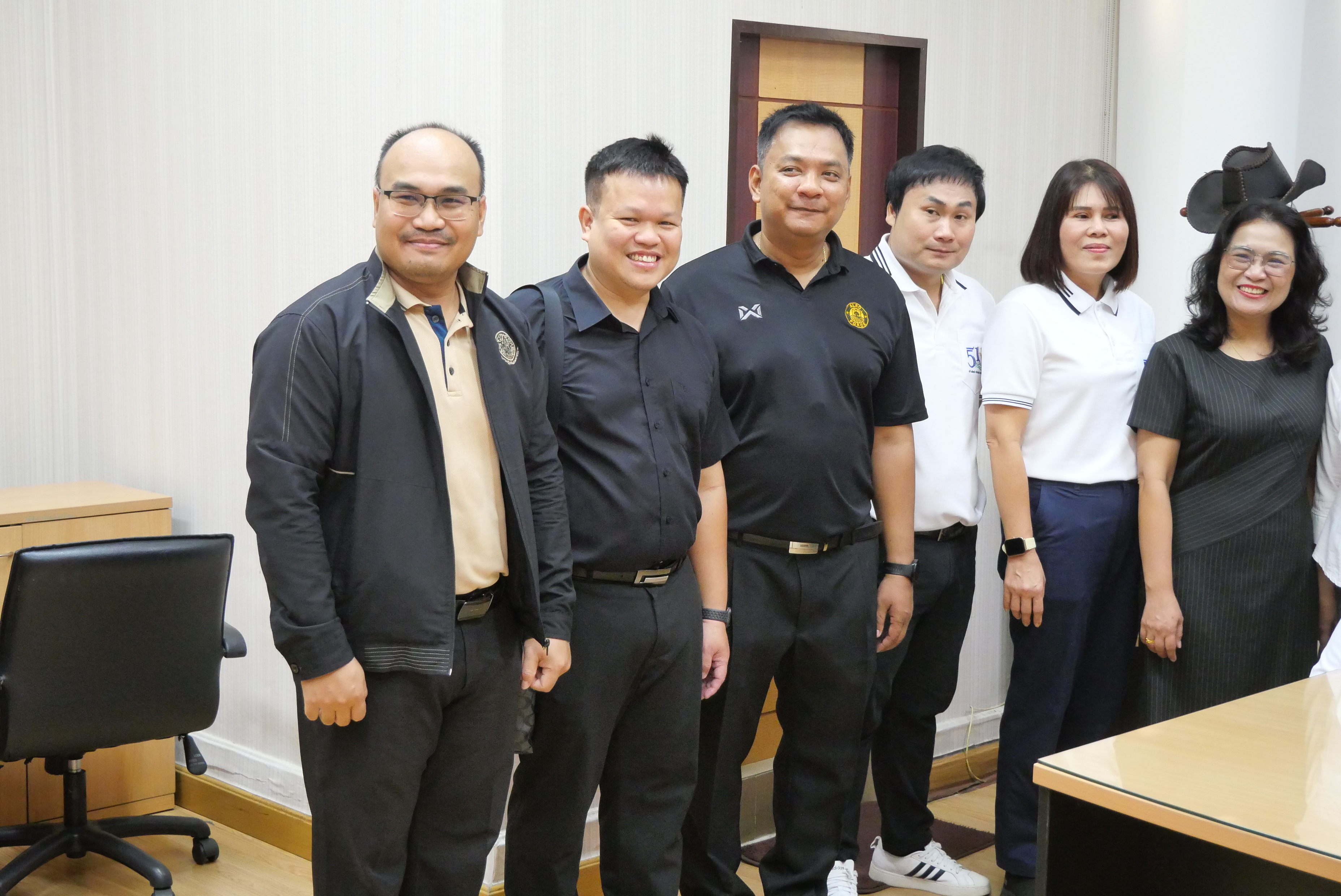 title - รองเลขาธิการ ส.ป.ก. สักการะสิ่งศักดิ์สิทธิ์ประจำ ส.ป.ก. เนื่องในโอกาสเข้ารับตำแหน่งใหม่